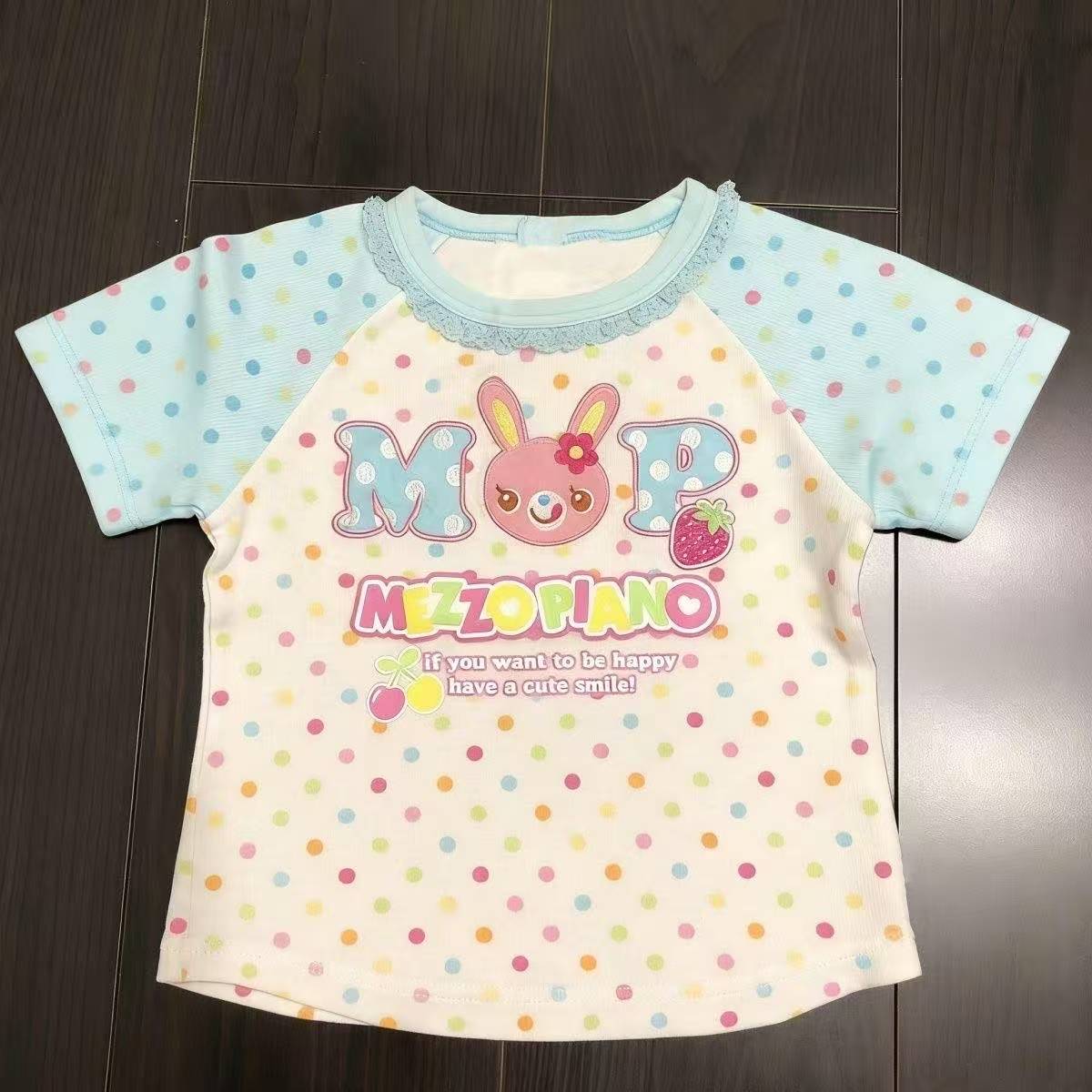 تي شيرتات نسائية قصيرة الأكمام - مراجعة T-Shirts وسعره
